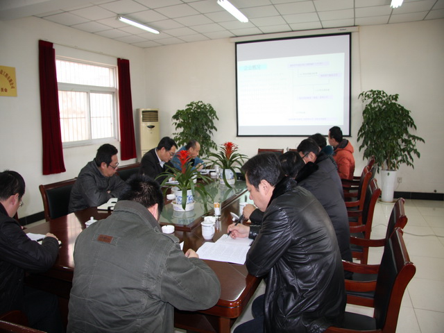 鼓樓區(qū)副區(qū)長張凱一行到我公司調(diào)研